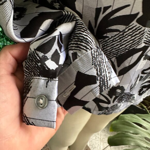 1980s Golden Gate Black-and-White Printed Long Sleeve Blouse - Picture 3 of 5